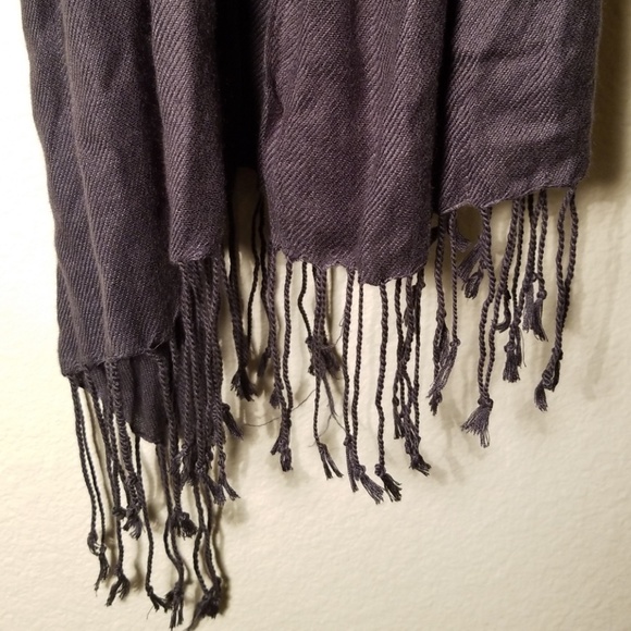 Scarf - Picture 2 of 3